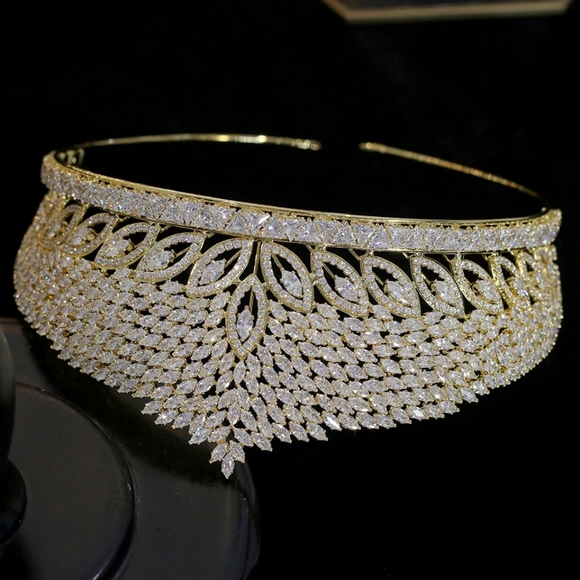 Swarovski crystals crown tiara - Picture 3 of 4